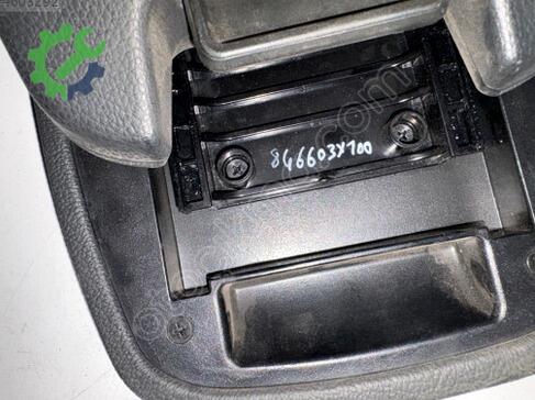 Hyundai I30 Kol Dayama çıkma parça
