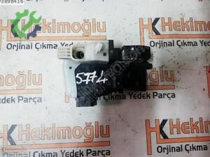 HYUNDAİ İX35 KAPI KİLİDİ SOL ÖN 81310 2Y000