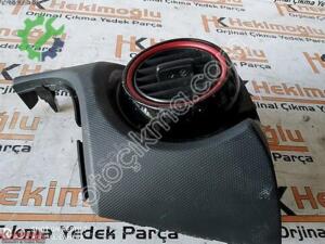 HYUNDAİ KONA GÖĞÜS HAVA ÜFLEME IZGARASI SOL 97480-J9000
