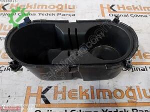 HYUNDAİ KONA KOLSÜL ORTA BARDAKLIK