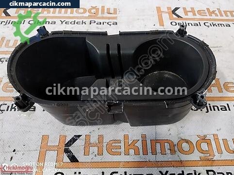 Hyundai Kona Bardaklık çıkma parça
