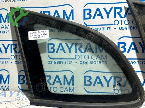 Hyundai Santa Fe Arka Kelebek Camı çıkma parça