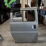 HYUNDAİ STAREX SAĞ ORTA SÜRGÜLÜ KAPI 2004-2007