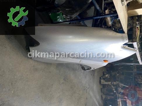 Hyundai Starex Çamurluk çıkma parça