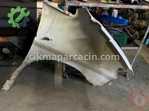 Hyundai Starex Çamurluk çıkma parça