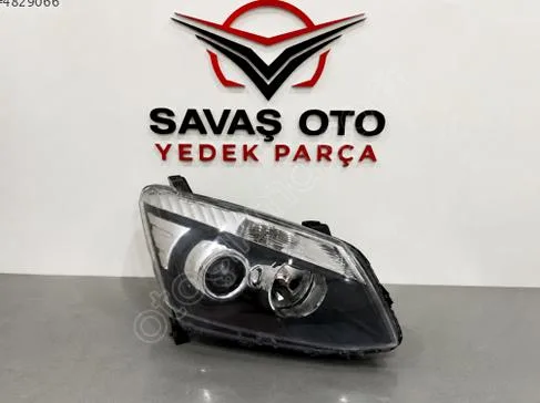 Isuzu D-Max Sağ Ön Far çıkma parça