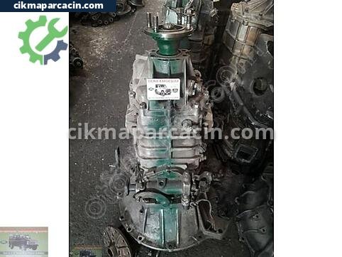 Isuzu NPR Şanzıman çıkma parça