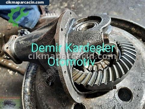 Isuzu TF Ön Defransiyel çıkma parça