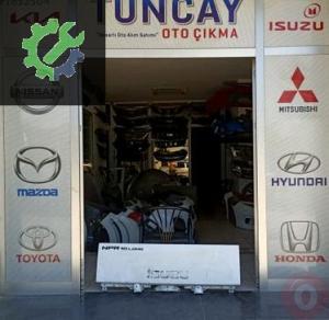 ISUZU NPR ÖN KAPUT