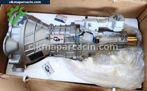Isuzu TF Şanzıman çıkma parça