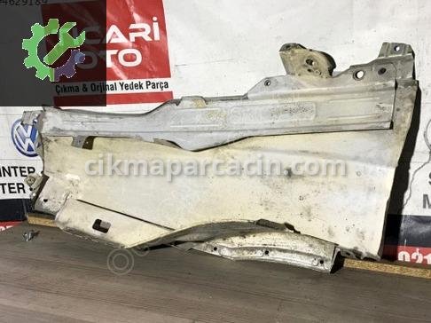 IVECO Daily Sol Ön Çamurluk çıkma parça