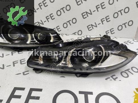 Jaguar XF Sağ Ön Far çıkma parça