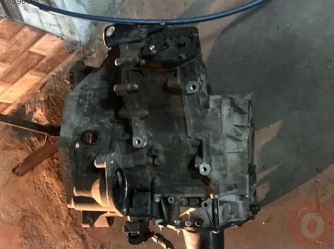 Volkswagen Jetta Şanzıman Komple çıkma parça