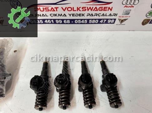 Volkswagen Jetta Enjektör çıkma parça