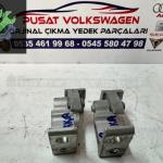JETTA ÇIKMA SAG ARKA KAPI MENTEŞESİ ALT ÜST 8K0 831 402