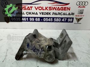 JETTA ÇIKMA SAG ÖN KAPI MENTEŞESİ ALT ÜST 8K0 831 402 H