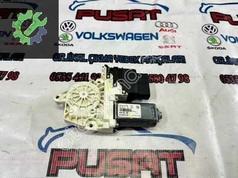 JETTA ÇIKMA SOL ARKA CAM MOTORU 3C0 959 703 B
