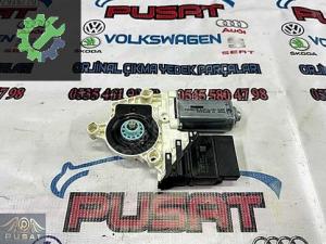 JETTA ÇIKMA SOL ARKA CAM MOTORU 3C0 959 703 B