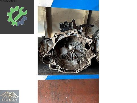 Volkswagen Jetta Şanzıman Komple çıkma parça