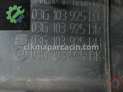 Volkswagen Jetta Külbütör Kapağı 03G103925BJ çıkma parça