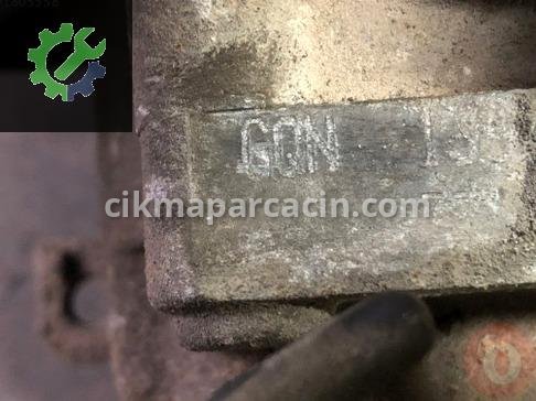 Volkswagen Jetta Şanzıman Komple çıkma parça