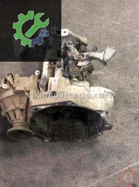 Volkswagen Jetta Şanzıman Komple çıkma parça