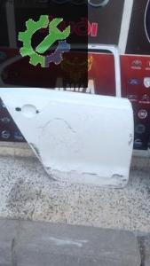 Jetta sağ arka kapı çıkma