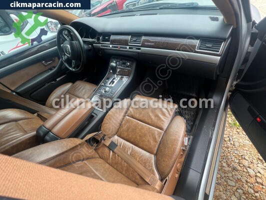 Audi A8 Torpido çıkma parça