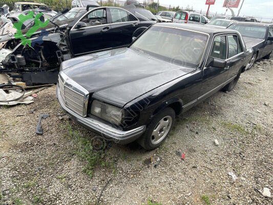 Mercedes-Benz 280 Kapı Döşemesi çıkma parça