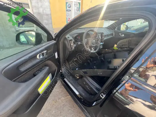Volvo XC40 Motor Beyni çıkma parça
