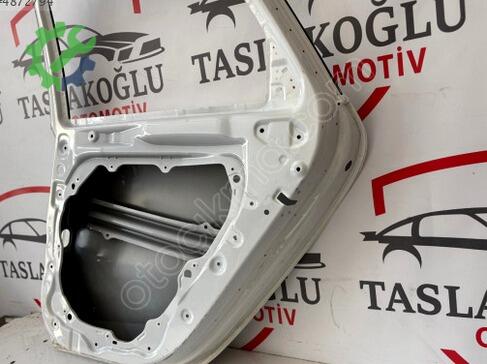 Kia Ceed Sağ Arka Kapı çıkma parça