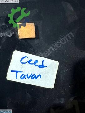 Kia Ceed Tavan Camı çıkma parça