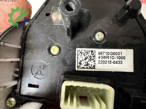 Kia Picanto Kontrol Düğmeleri 96710G6031 çıkma parça