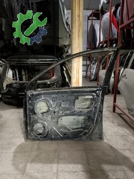 Kia Rio Sağ Ön Kapı 2006-2011 çıkma parça