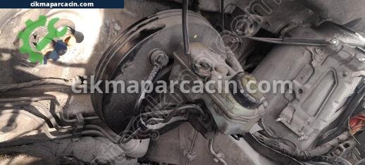 Kia Shuma Travers çıkma parça