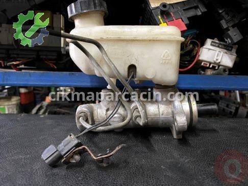 Kia Sorento Fren Ana Merkezi çıkma parça