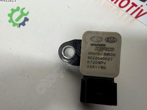 Kia Sorento Basınç Sensörü 393002M500 çıkma parça