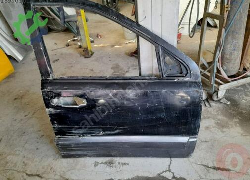 Kia Sportage Sağ Ön Kapı çıkma parça