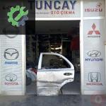 KİA SORENTO SOL ARKA KAPI 2004-2009 ÇIKMA PARÇA
