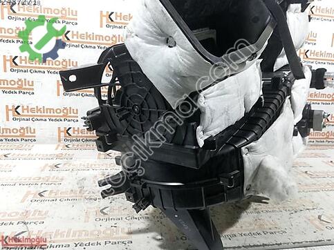 Kia Sportage D266-NE9AA02 çıkma parça