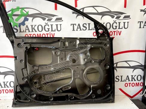 Kia Stonic Sol Ön Kapı çıkma parça