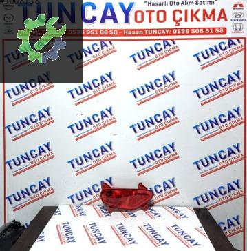 Kia Stonic Reflektör çıkma parça