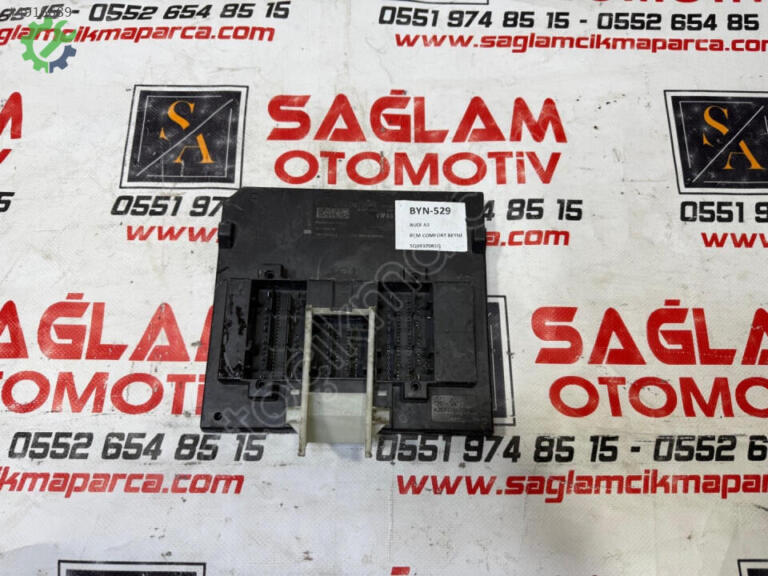 Audi A3 Beyni çıkma parça