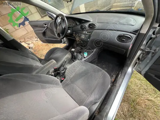 Ford Focus Torpido çıkma parça