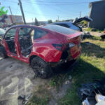 Tesla Model Y 2020 Çıkma Çamurluk