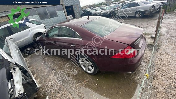 Mercedes-Benz CLS Komple Ön çıkma parça