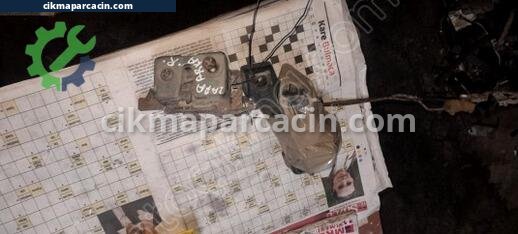 Lada Samara Kapı Kilidi çıkma parça