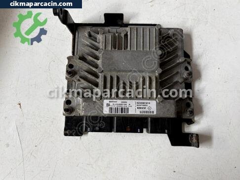 Renault Laguna Motor Beyni çıkma parça