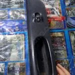 Laguna bir sağ ön cam düğmesi ve plastiği