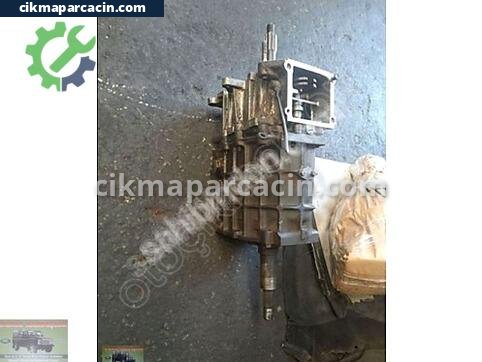 Land Rover Defender Şanzıman çıkma parça